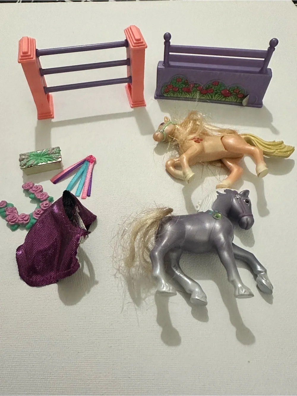 Vintage Littlest Pet Shop Champion Ponies with Jumping Contest Partial & Extras - Picture 13 of 14